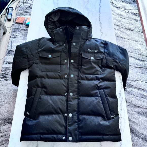 Marmot Men’s Thick Winter Jacket - Ultra High Quality